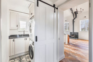 Photo 17- click for photo gallery